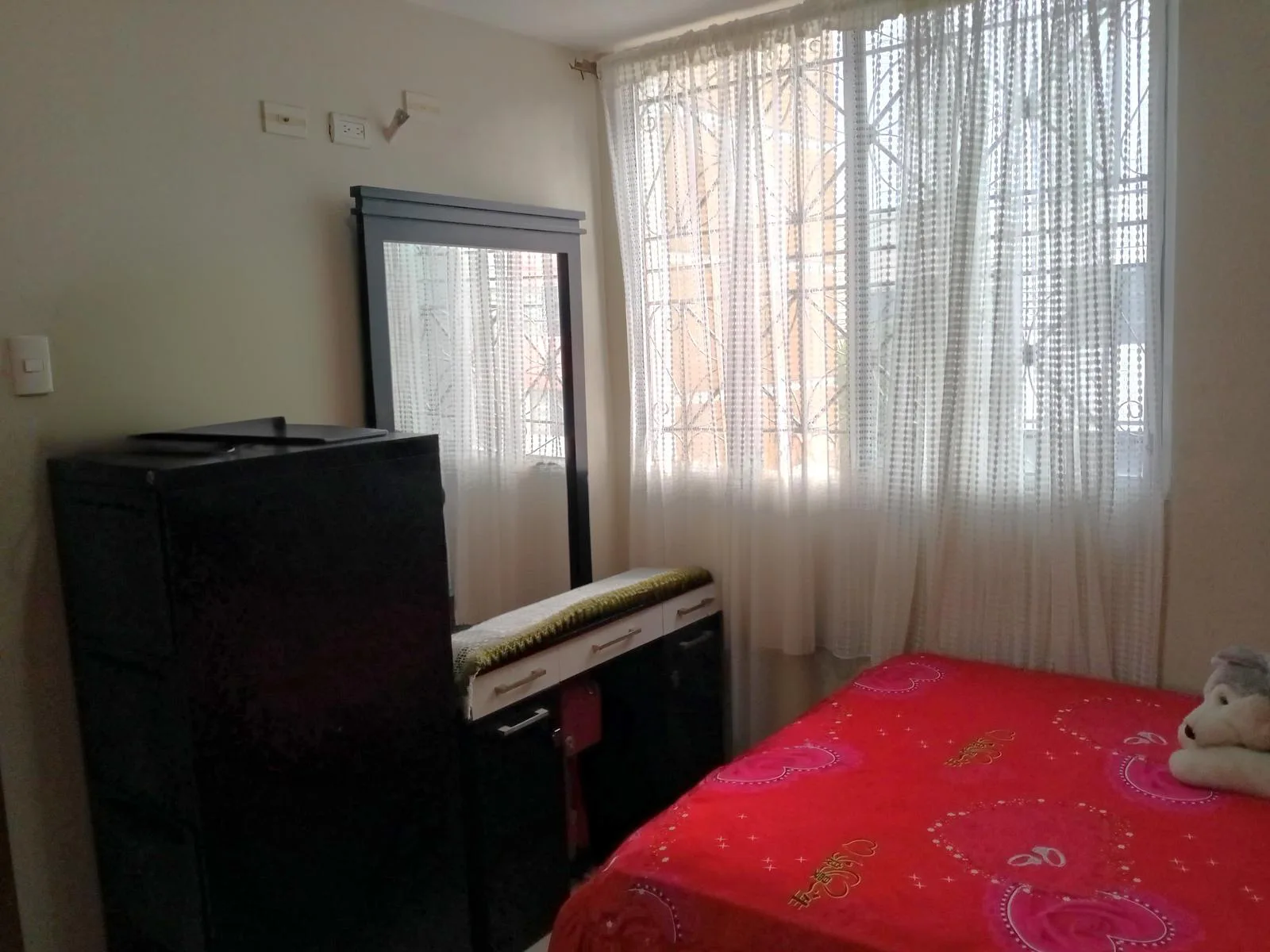 Casa en Venta en la Urb. Cataluña, Samborondón ChrS