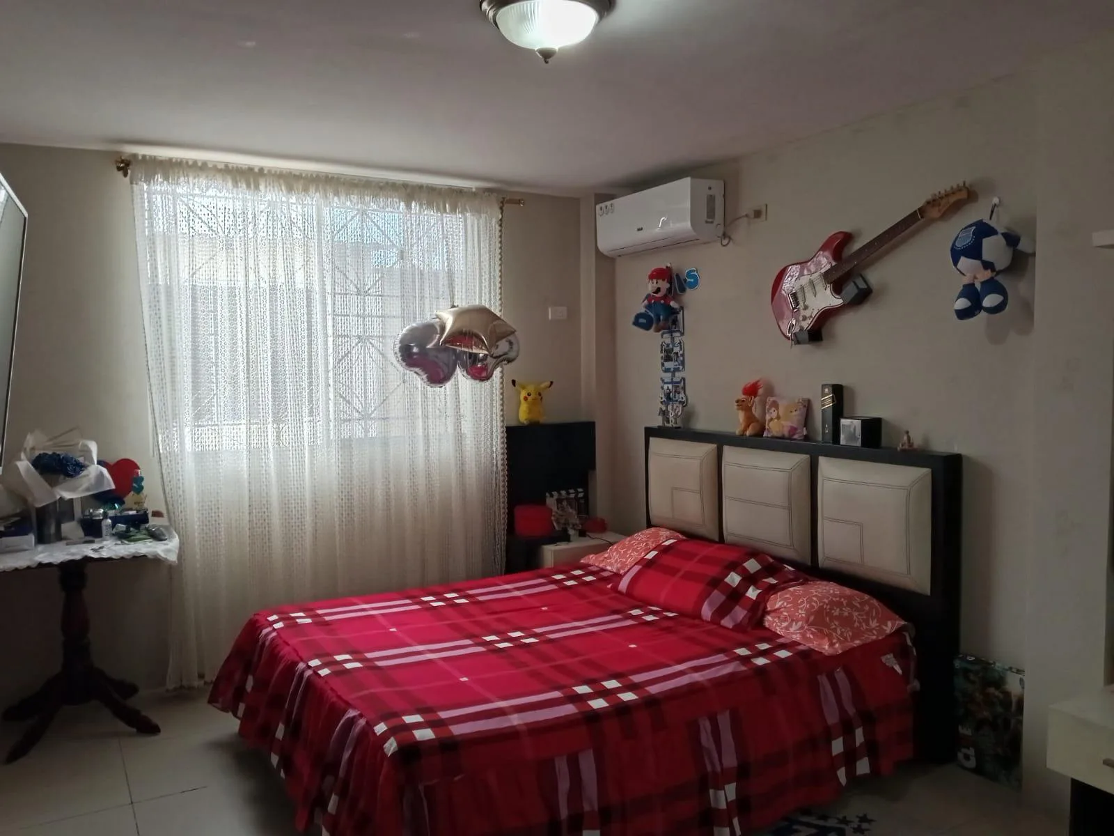 Casa en Venta en la Urb. Cataluña, Samborondón ChrS