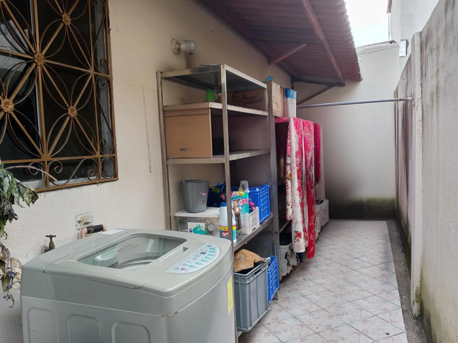 Casa en Venta en la Urb. Cataluña, Samborondón ChrS