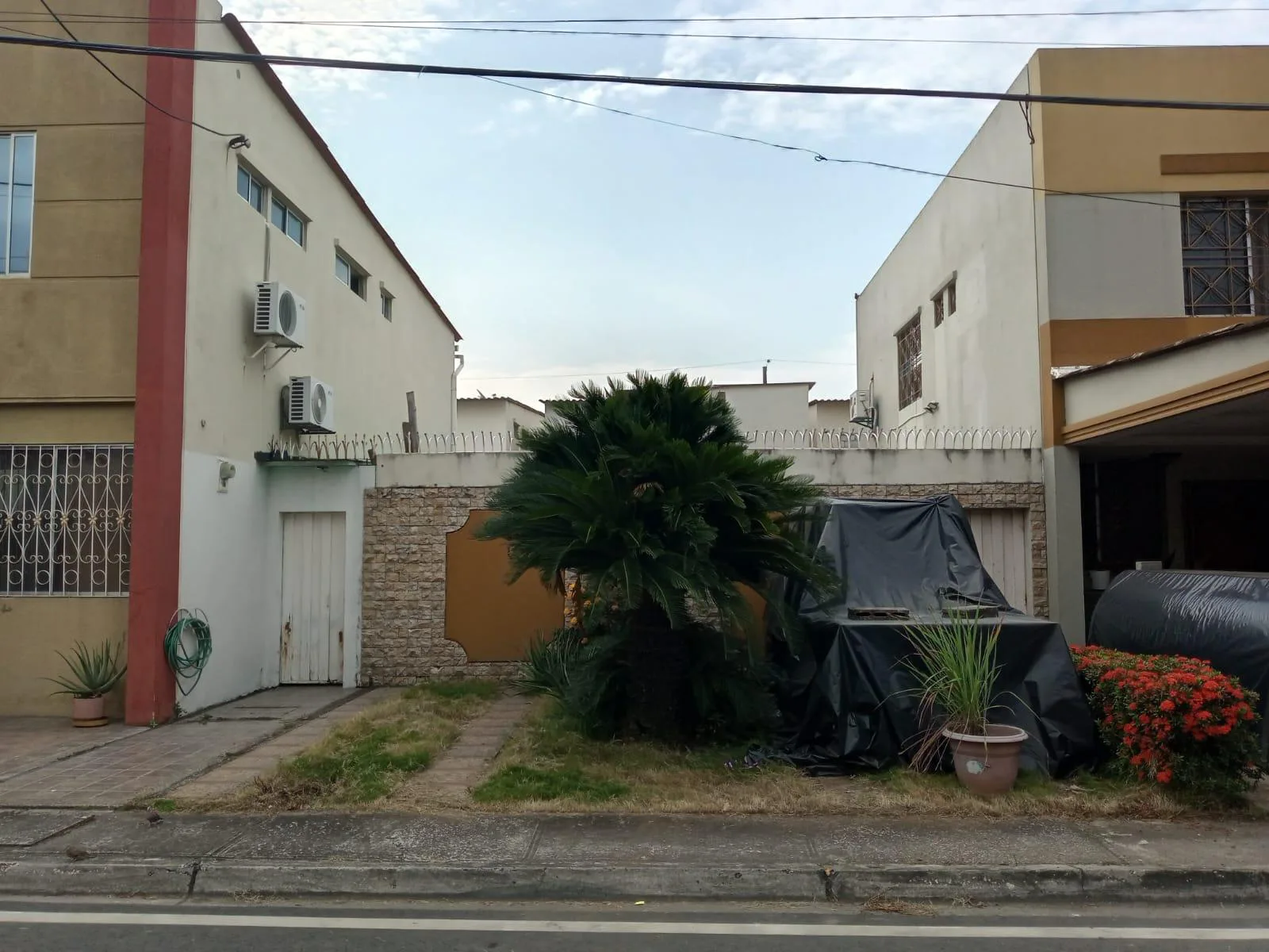 Terreno en Venta en la Urb. Cataluña, Daule ChrS