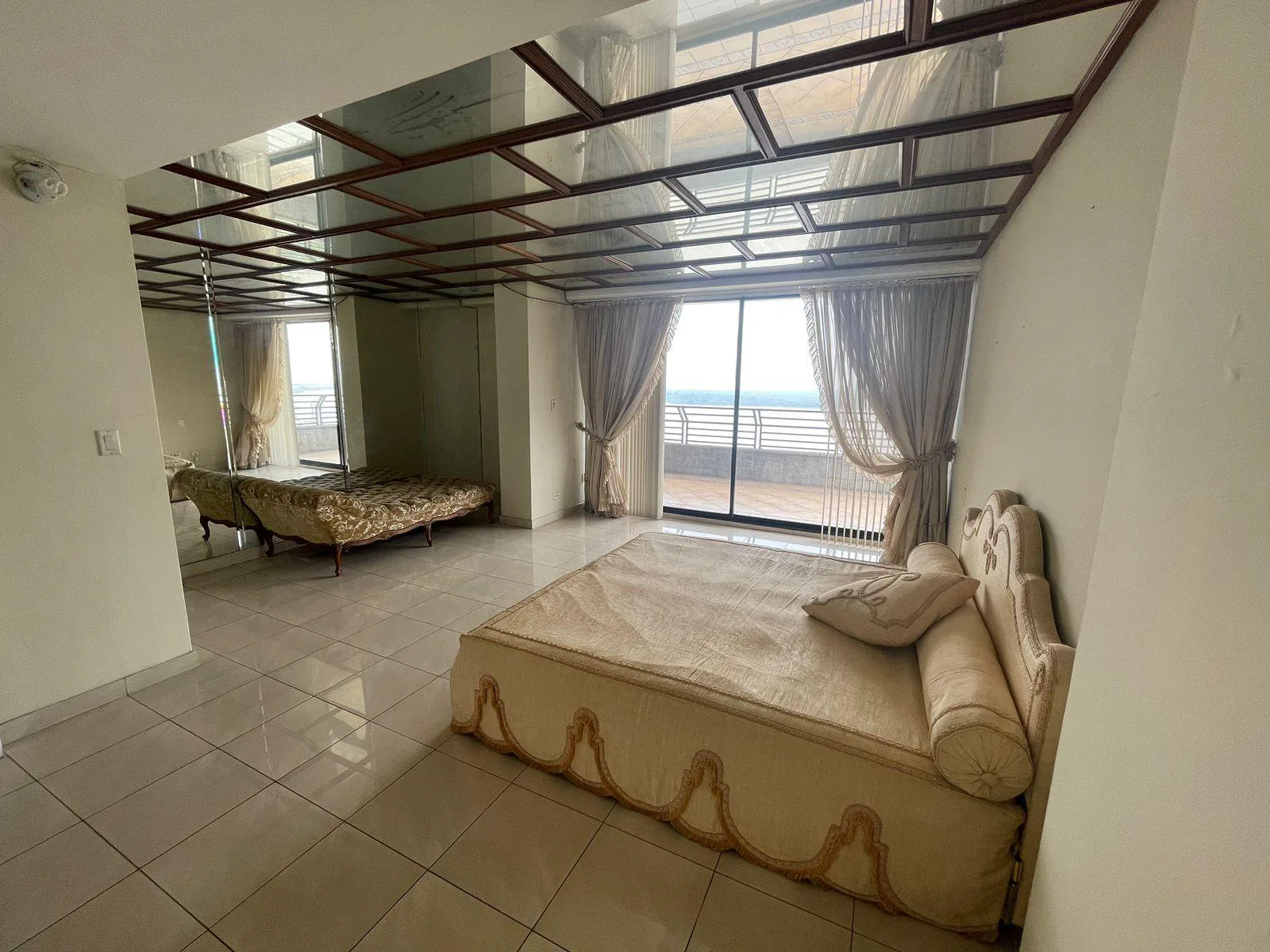 Departamento en Venta, Edificio El Fortín, JosS