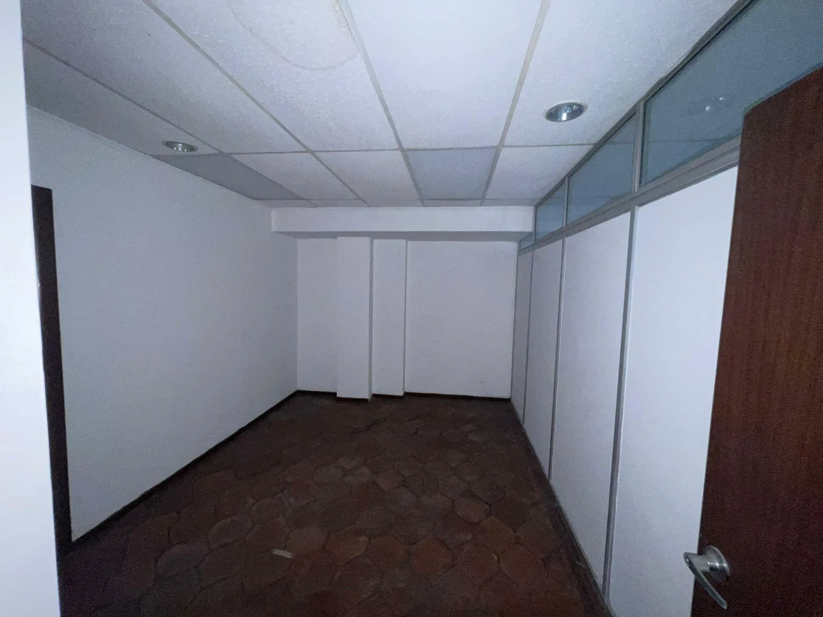 Se vende oficina en edificio El Fortín JosS