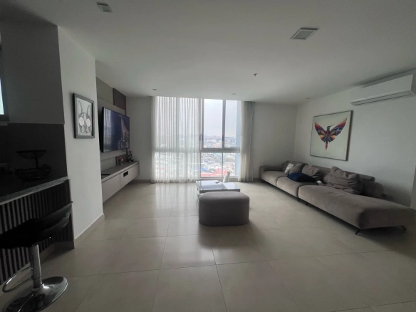 Departamento en Venta en Los Ceibos AndB