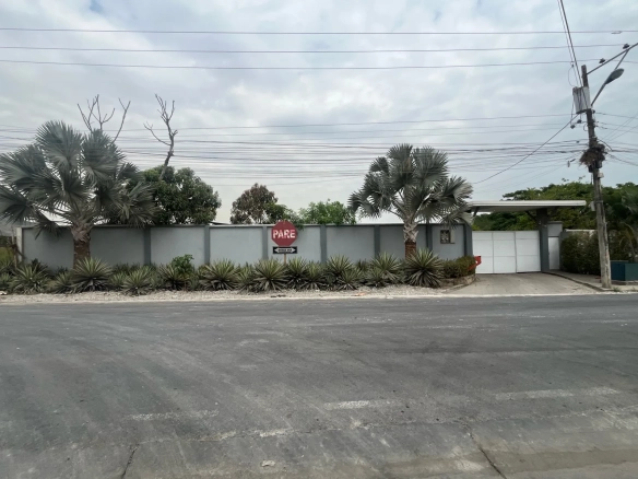 Venta de terreno en km 15 via la costa | segundo retorno VanRo
