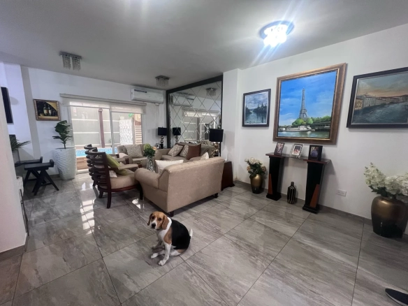 Casa en Venta en La Joya AndB