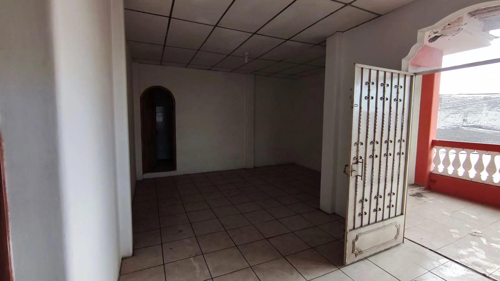 Casa Rentera Esquinera en Venta Sur de Guayaquil, Cipreses RonR