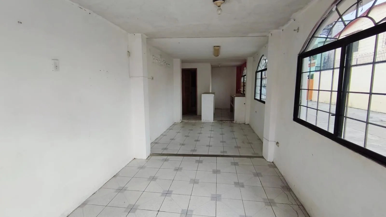 Casa Rentera Esquinera en Venta Sur de Guayaquil, Cipreses RonR
