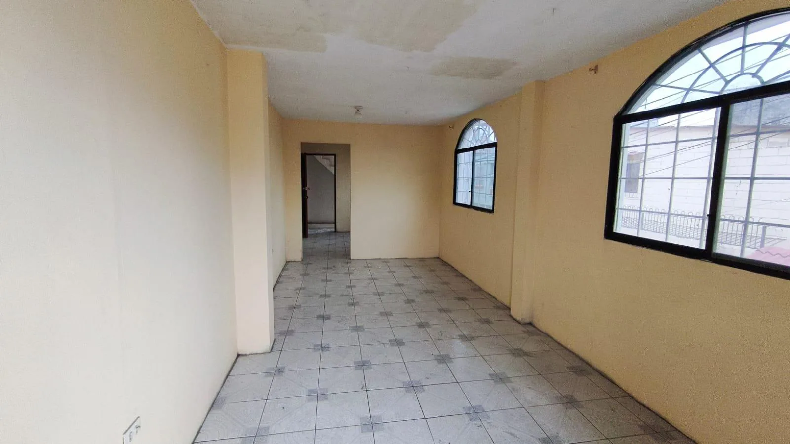 Casa Rentera Esquinera en Venta Sur de Guayaquil, Cipreses RonR