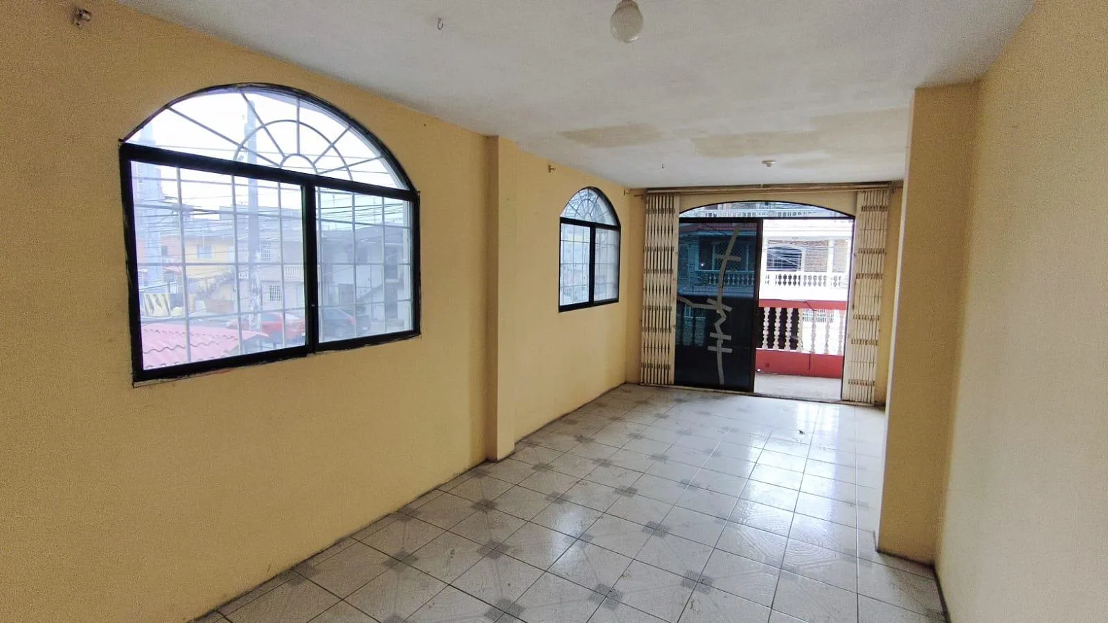 Casa Rentera Esquinera en Venta Sur de Guayaquil, Cipreses RonR
