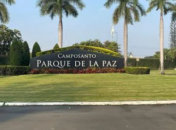 Terreno/Lote doble en venta Samborondon/La Puntilla GraC.