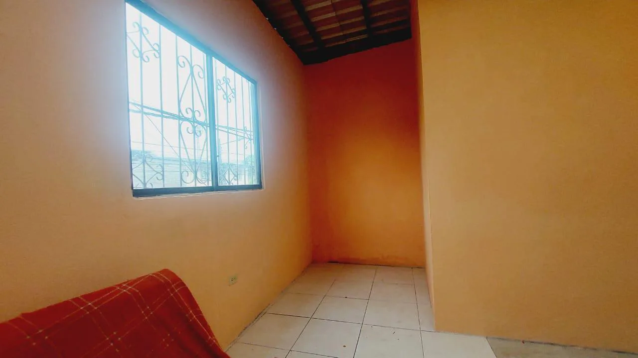 Casa en Venta Ciudadela Pajaro Azul, Norte de Guayaquil GraC