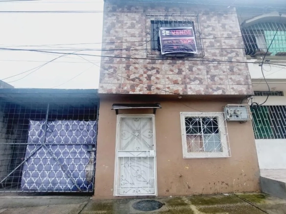 Casa en Venta Ciudadela Pajaro Azul, Norte de Guayaquil GraC