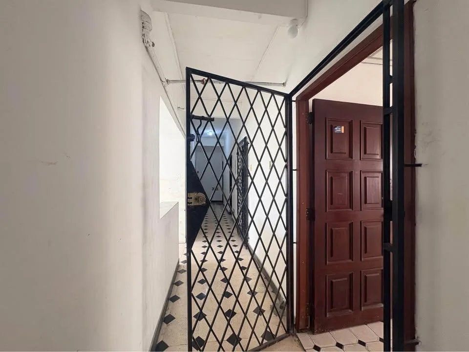 Departamento en Padre Solano, Centro de GYE EliMo
