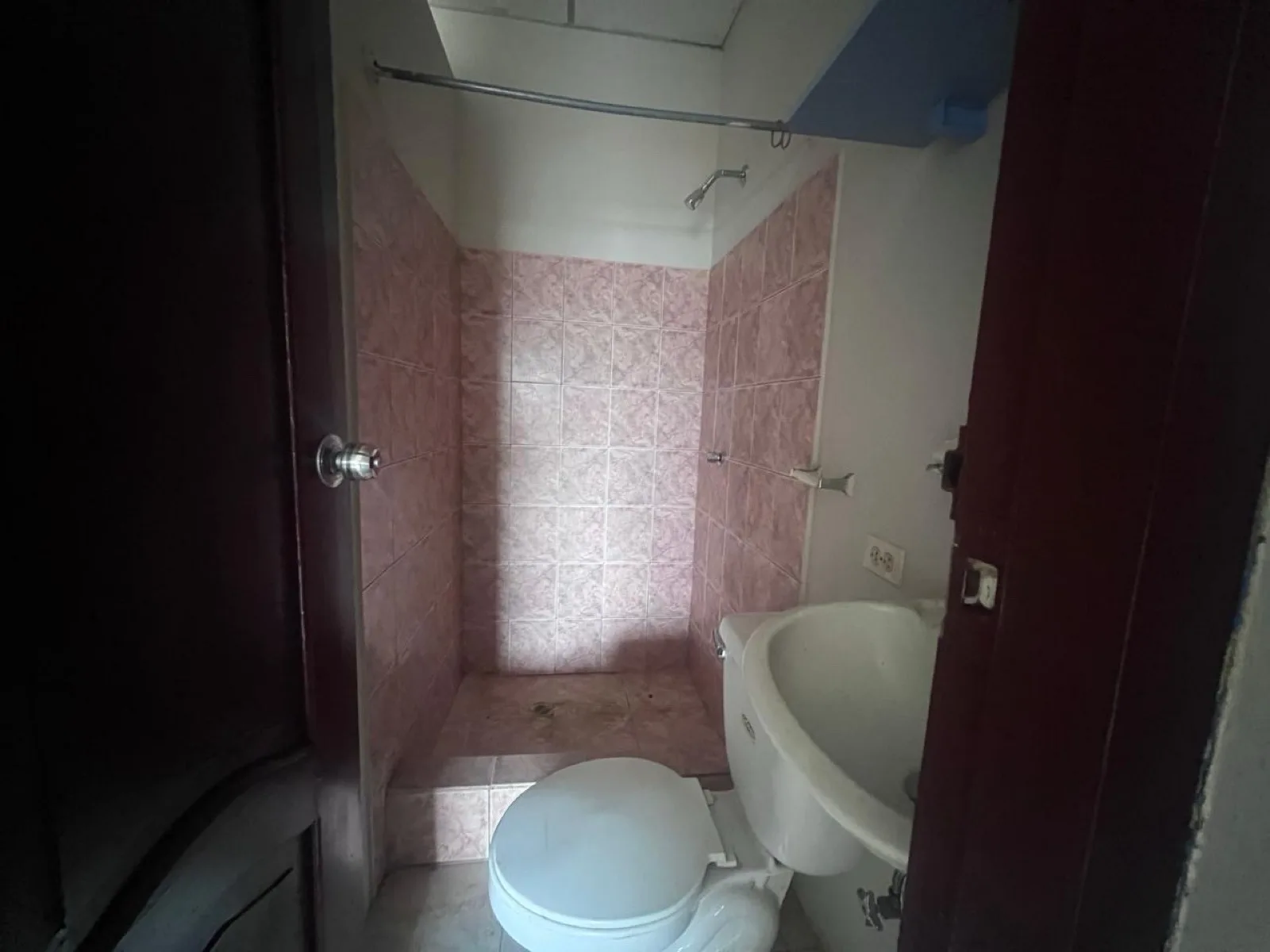 Casa rentera en Venta en La Prosperina AndB