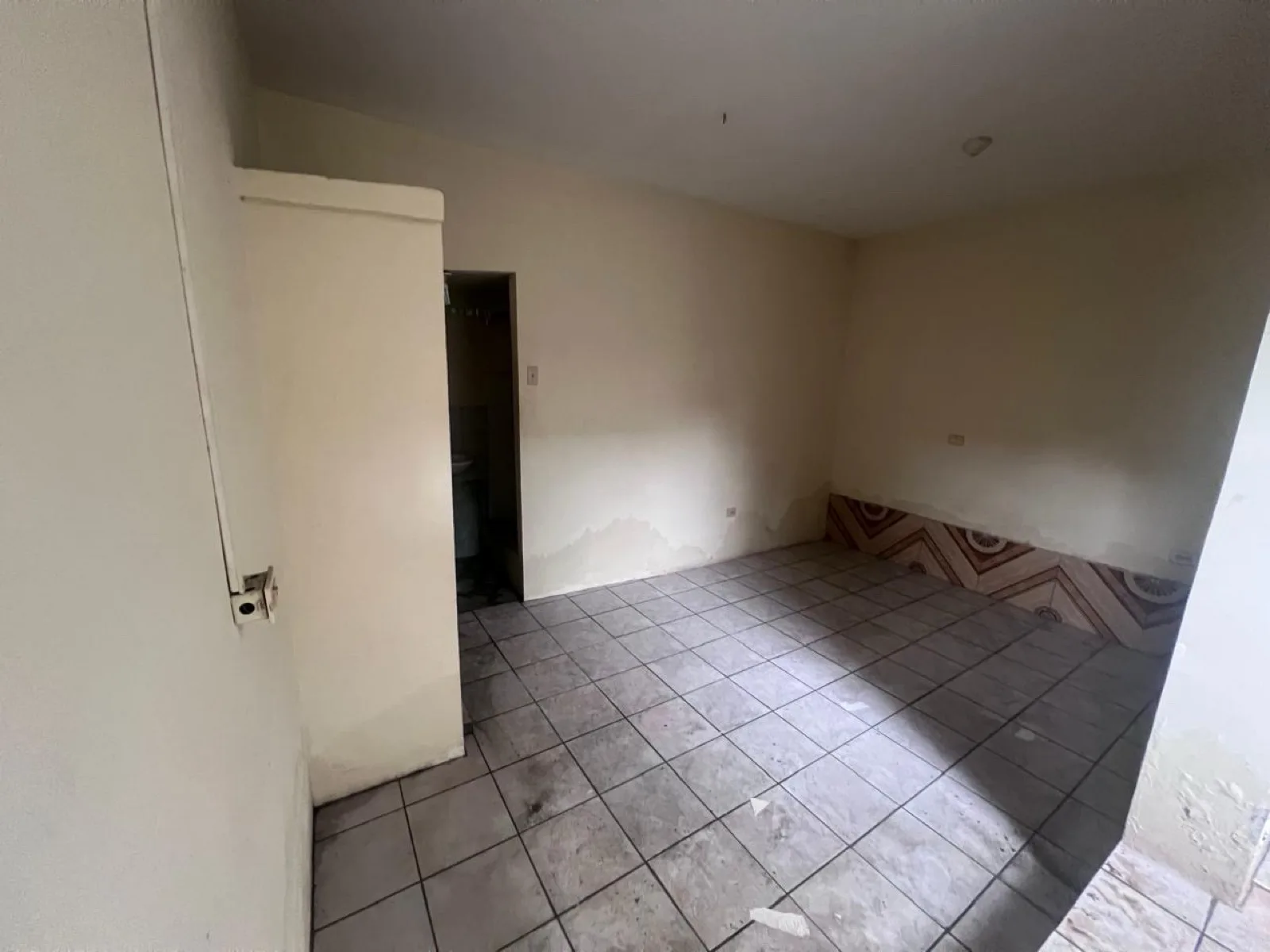 Casa rentera en Venta en La Prosperina AndB