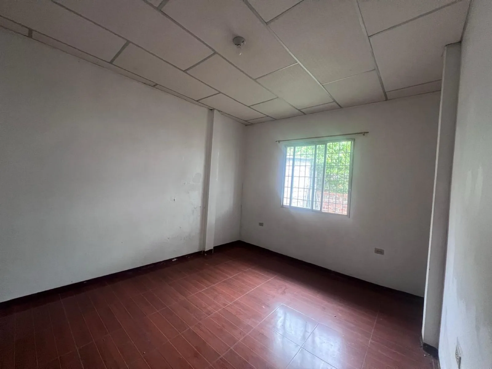 Casa rentera en Venta en La Prosperina AndB