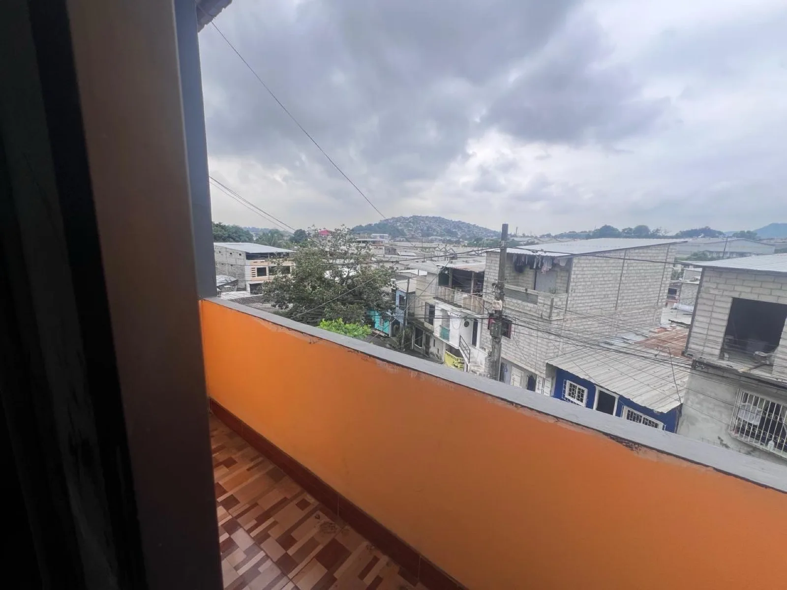 Casa rentera en Venta en La Prosperina AndB