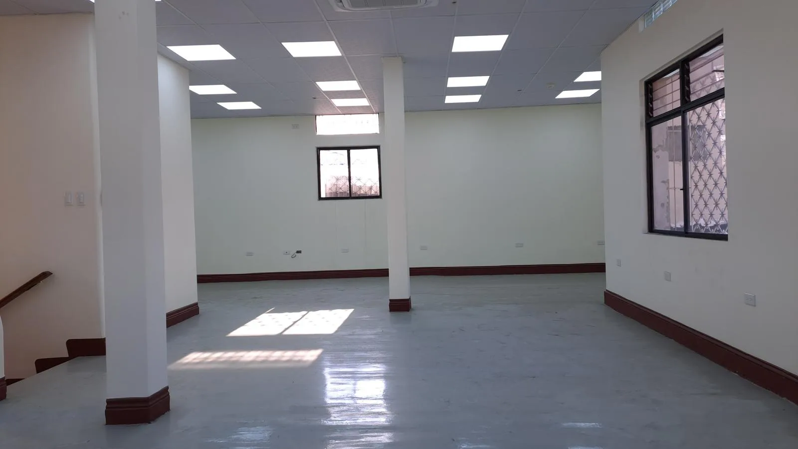 Local Comercial en alquiler Guaranda y Maldonado SanS