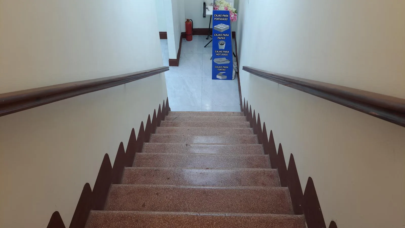 Local Comercial en alquiler Guaranda y Maldonado SanS