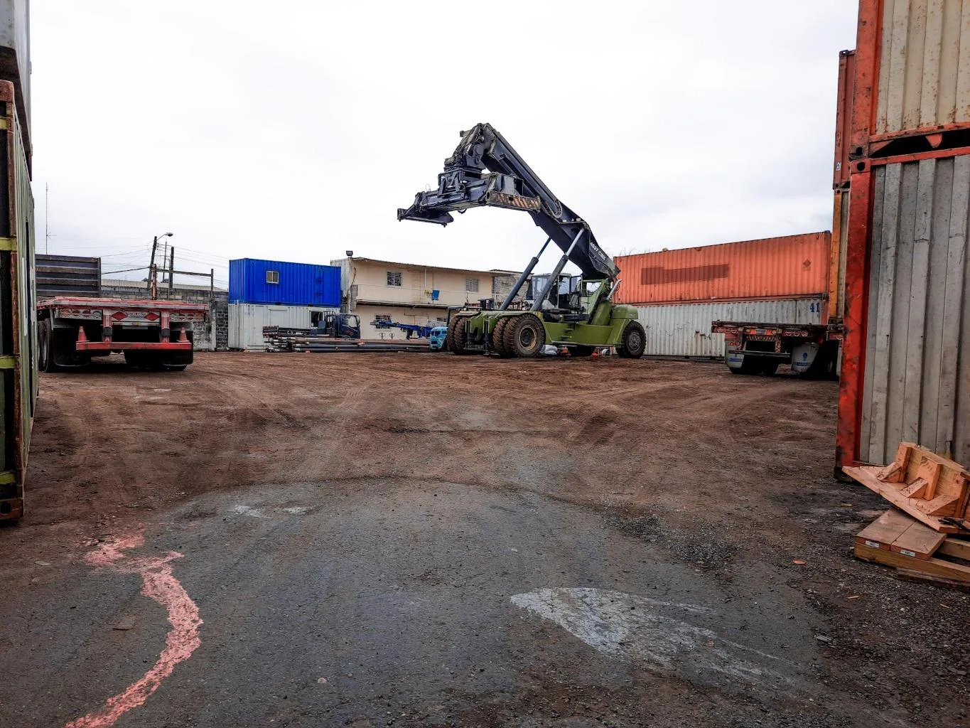 Terreno Industrial Alquiler Av 25 de Julio via al Puerto Maritimo SanS