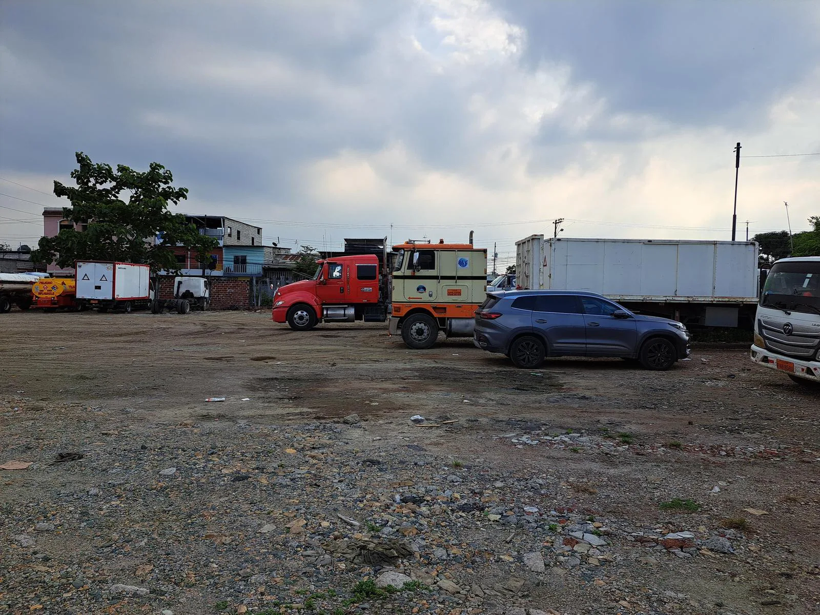 Terreno en Alquiler, Pascuales al lado de Mercado Municipal SanS