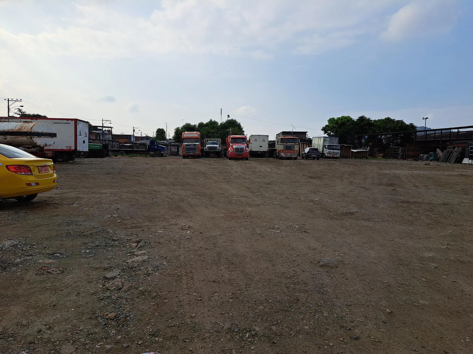 Terreno en Alquiler, Pascuales al lado de Mercado Municipal SanS