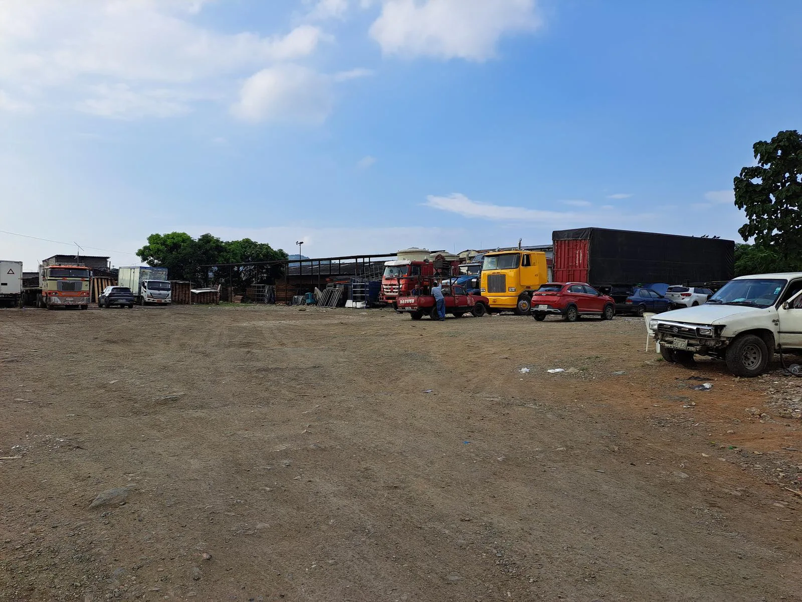 Terreno en Alquiler, Pascuales al lado de Mercado Municipal SanS