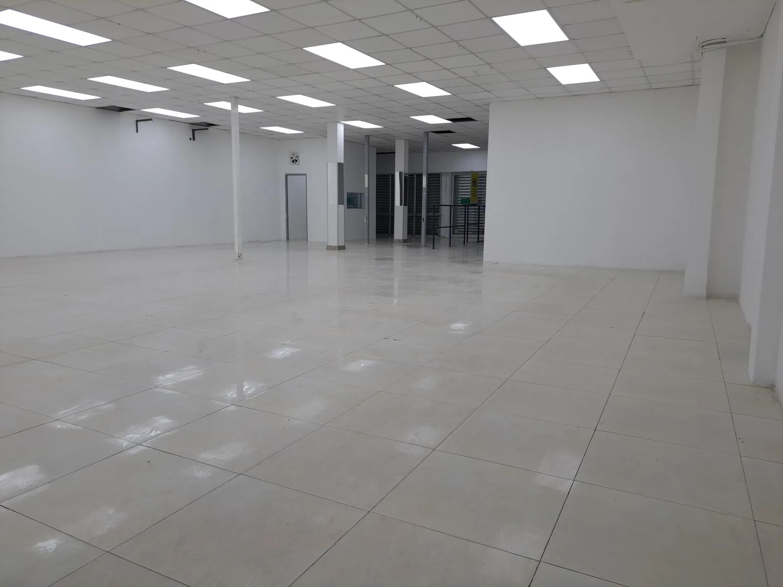 Local Comercial en Alquiler Isla Trinitaria SanS