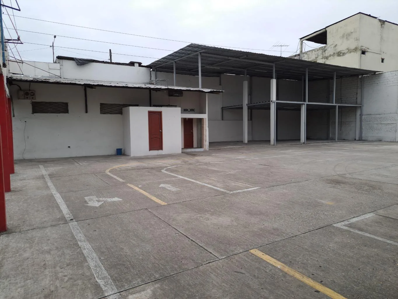 Alquiler Terreno y Local frente al Mercado Las Esclusas Sur SanS