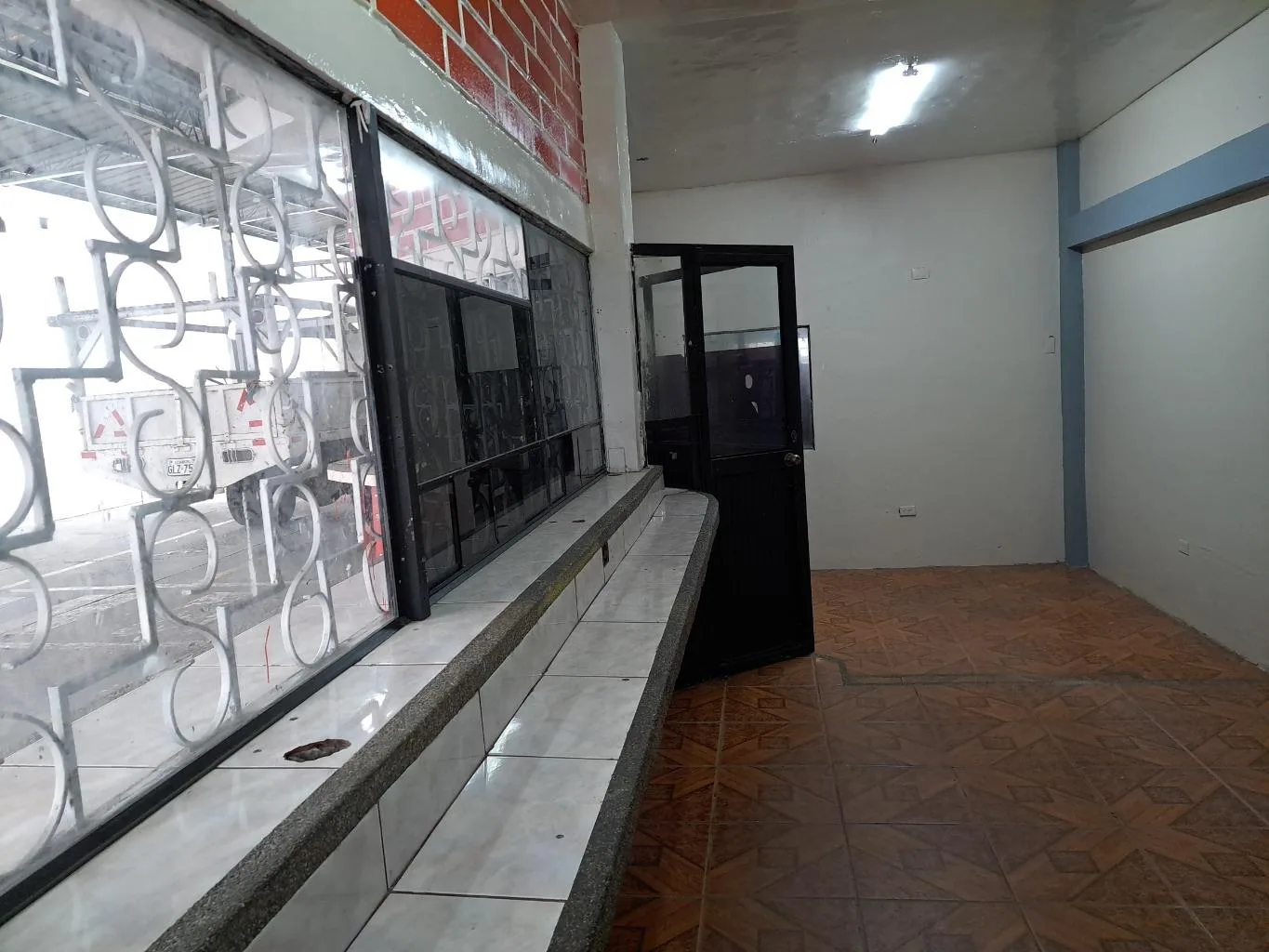 Alquiler Terreno y Local frente al Mercado Las Esclusas Sur SanS
