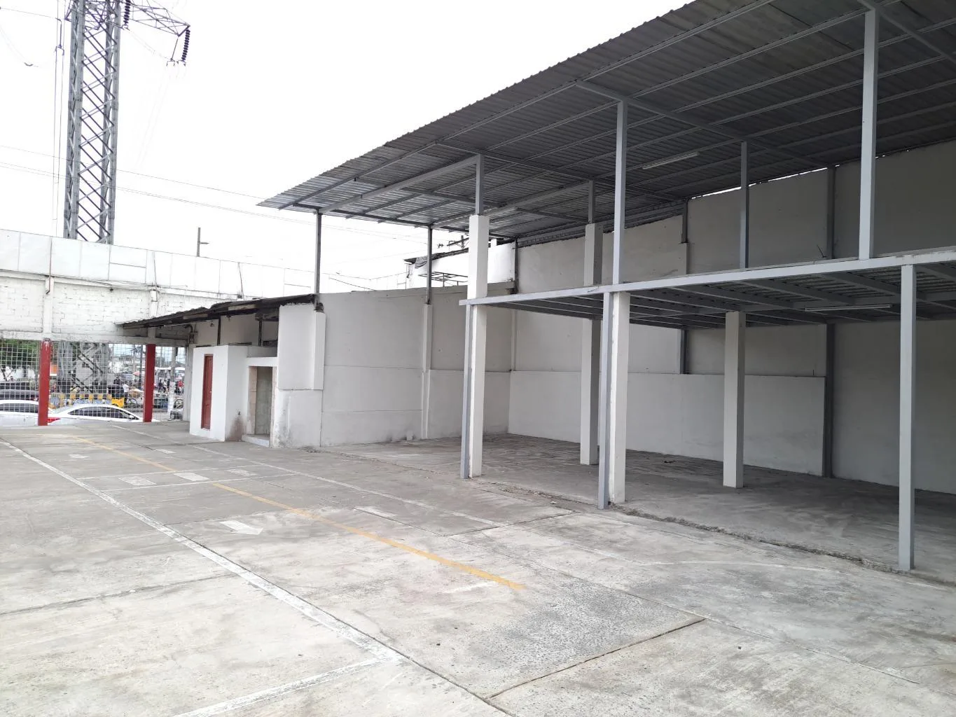 Alquiler Terreno y Local frente al Mercado Las Esclusas Sur SanS
