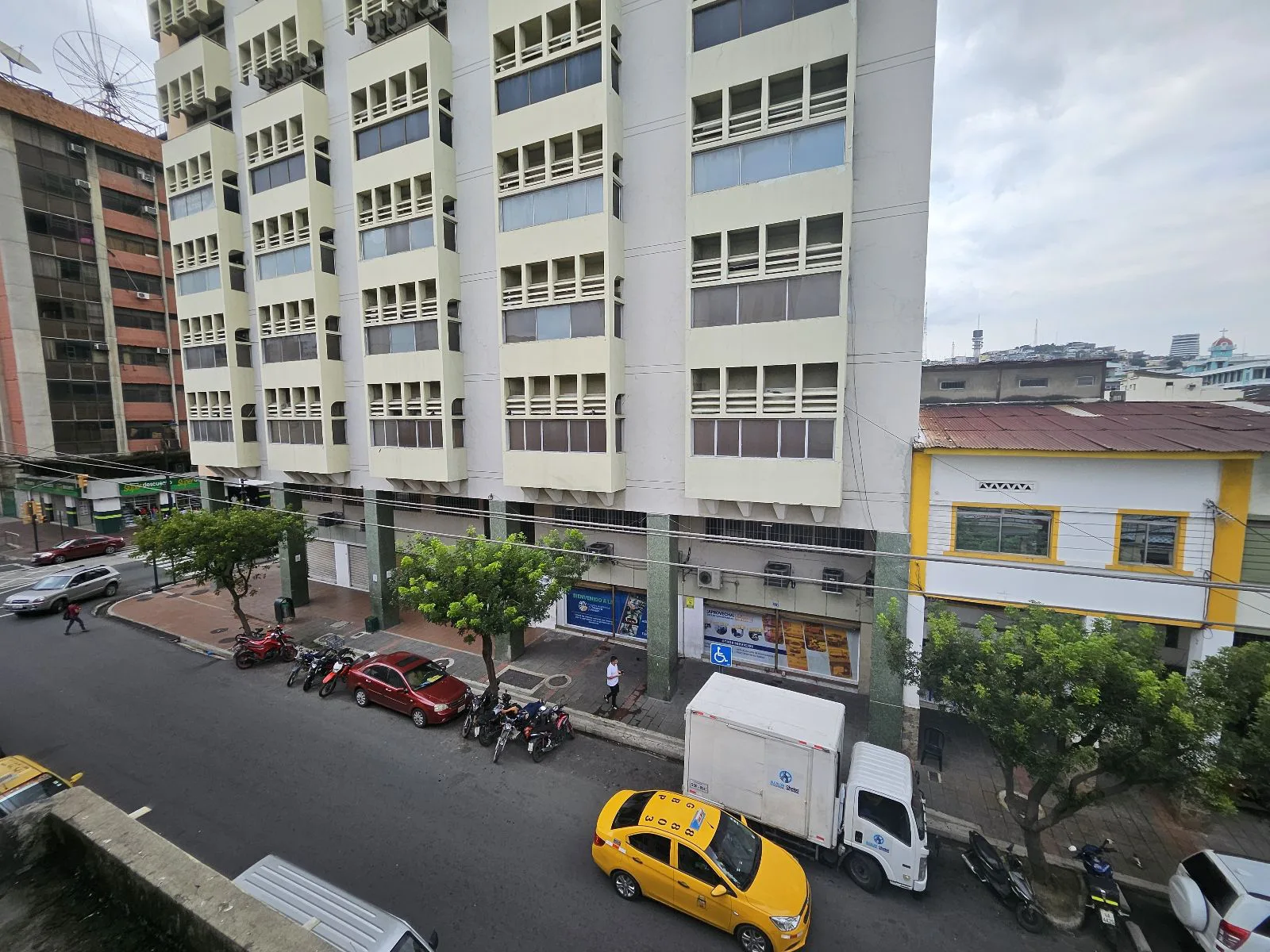 Propiedad rentera en venta en centro de Guayaquil AnaA
