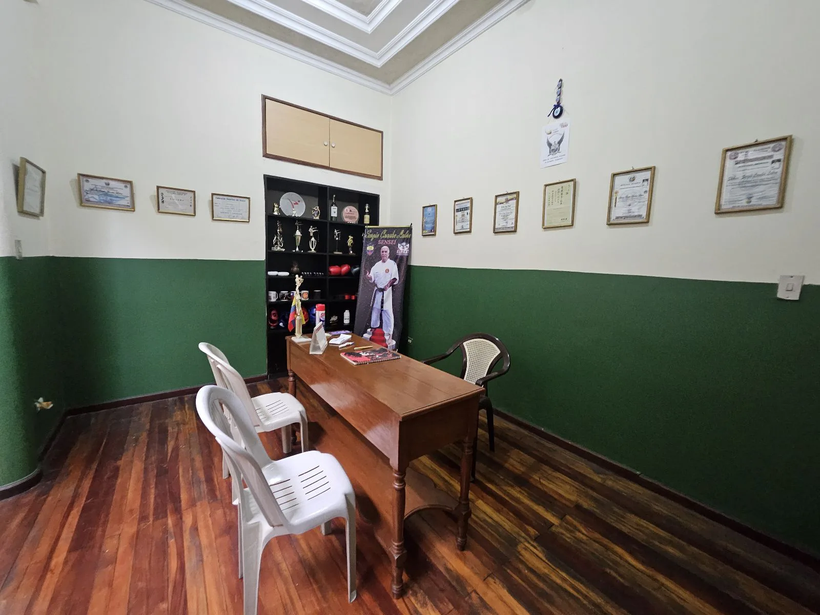 Propiedad rentera en venta en centro de Guayaquil AnaA