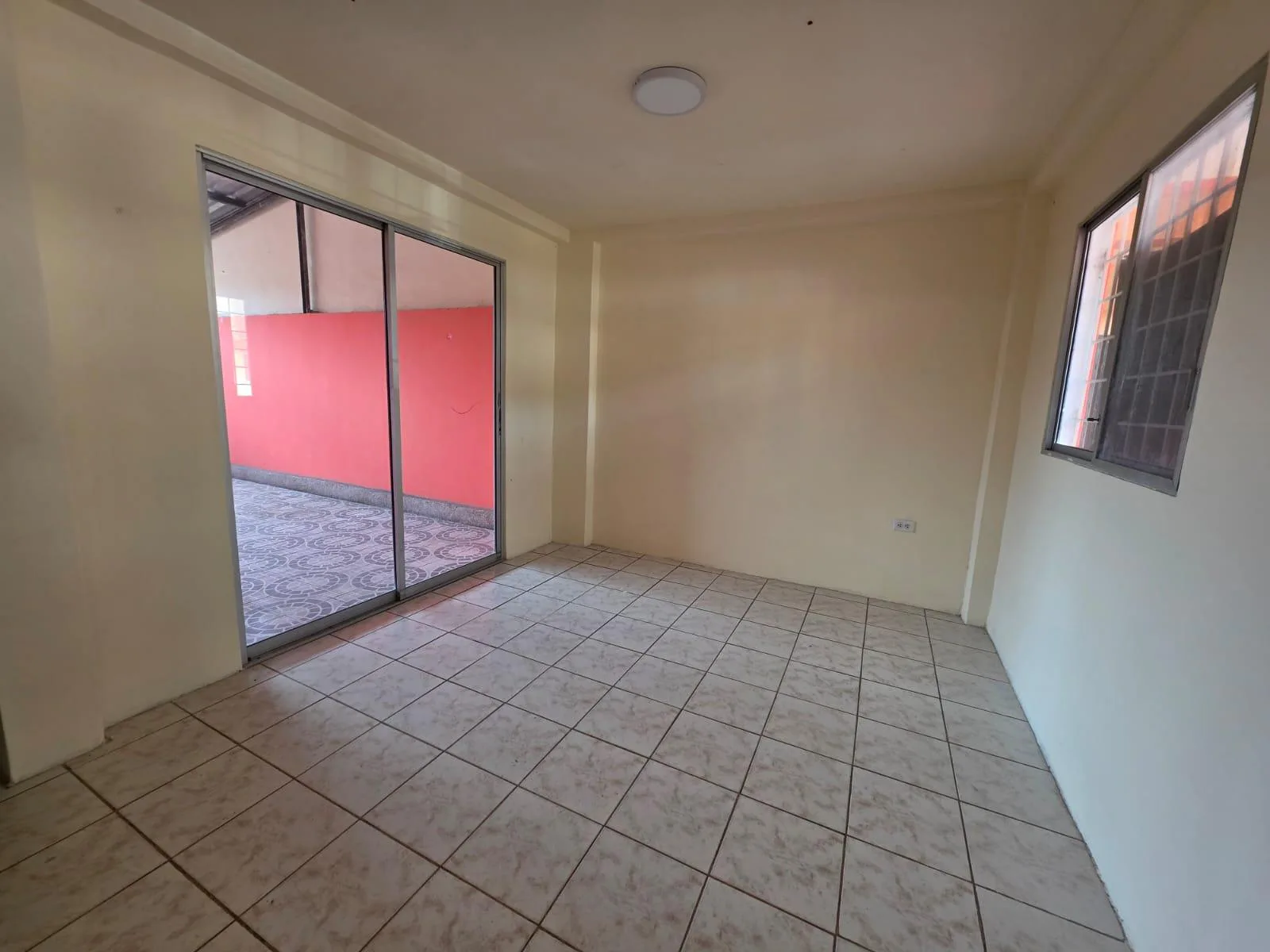 Casa en Venta, Urbanizacion Colinas Del Sol, AnaA