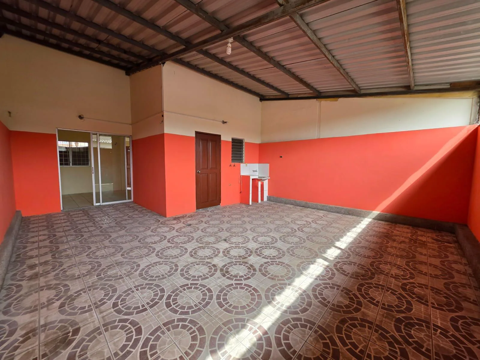 Casa en Venta, Urbanizacion Colinas Del Sol, AnaA