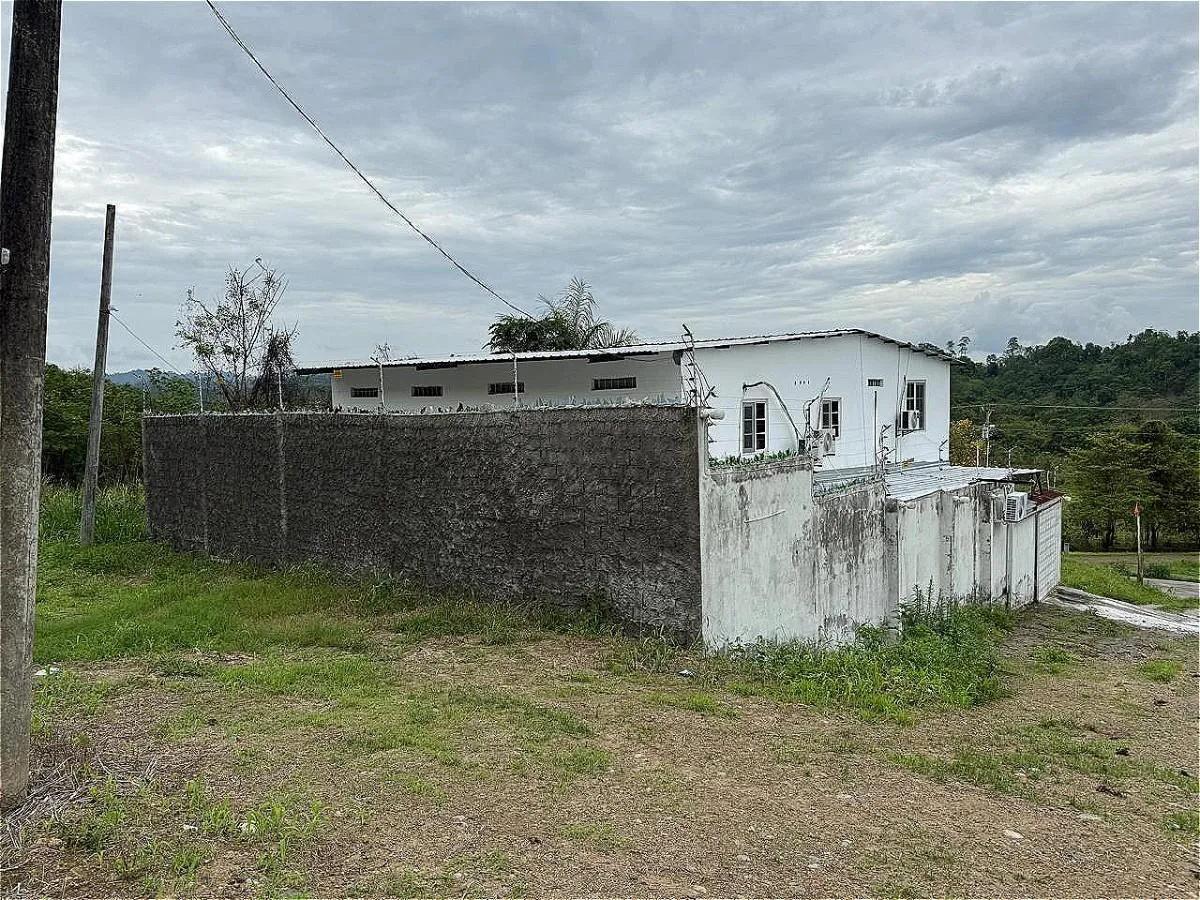 Vendo Casa en la Ciudad de Esmeraldas AleMo
