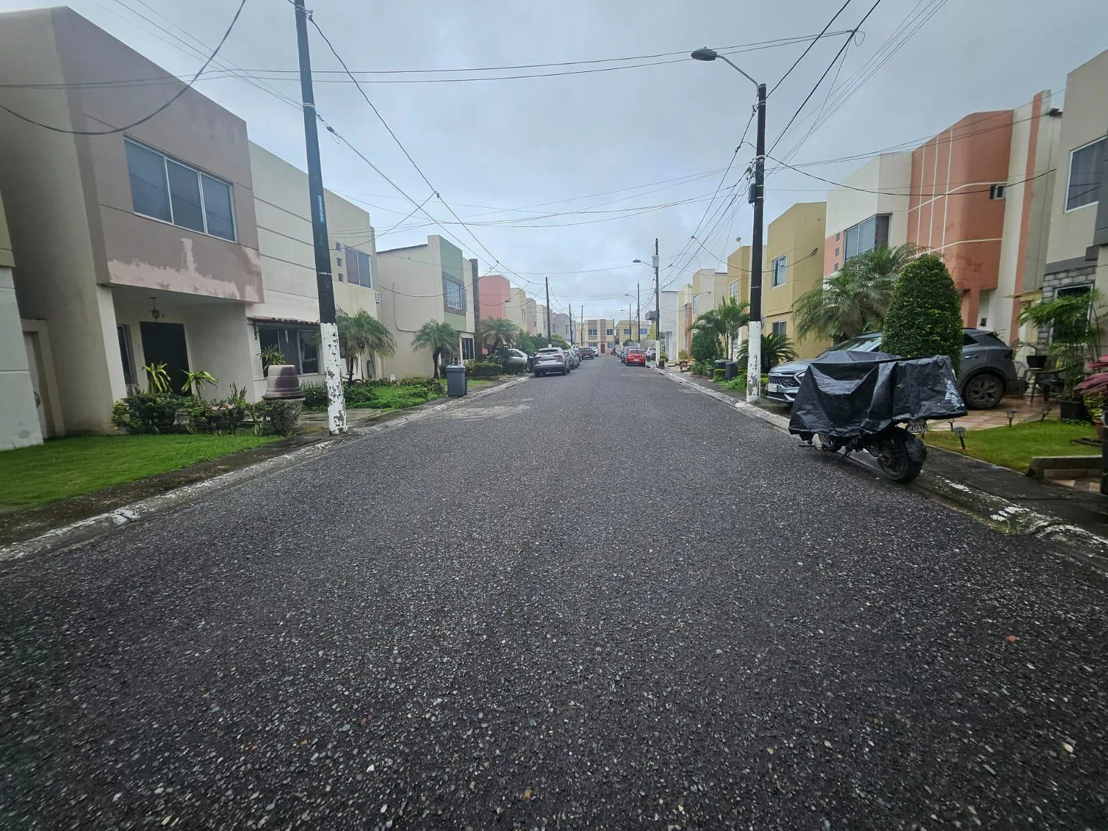 Venta de Terreno Urb. Castilla, Via Salitre AnaA