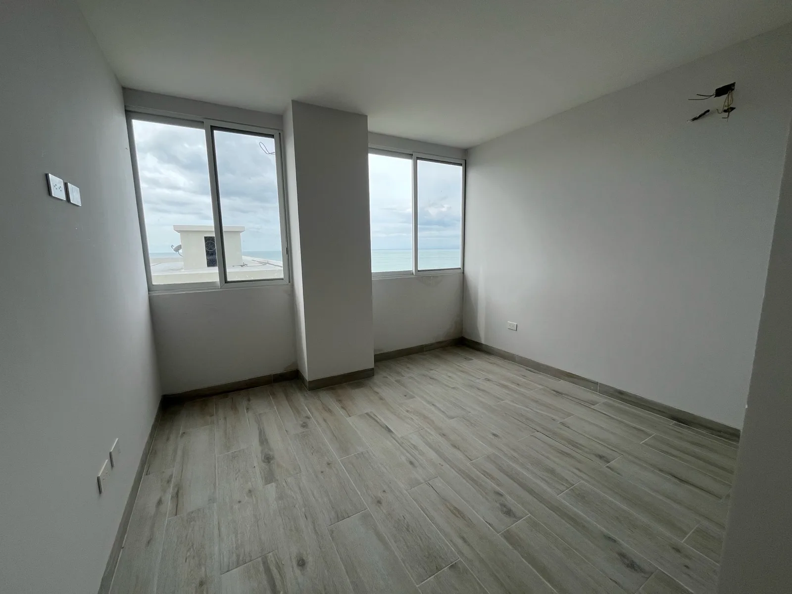 Departamento en venta en Punta Blanca a 100 metros del mar VanRo