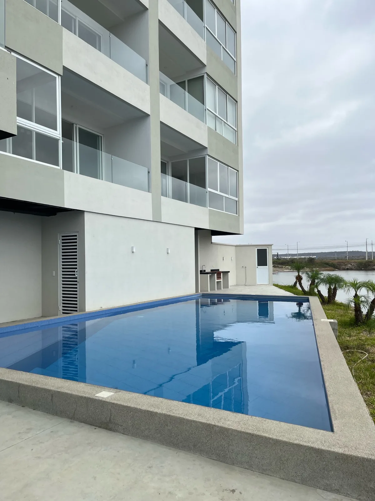 Venta de Departamento en Punta Blanca a 100 metros del mar, Ruta del Sol VanRo