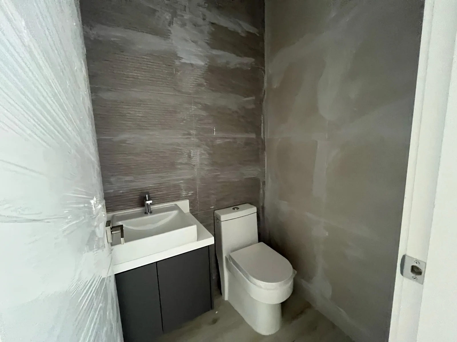 Venta de Departamento en Punta Blanca a 100 metros del mar, Ruta del Sol VanRo