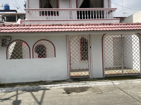 Casa Rentera en Venta Guayacanes SolG
