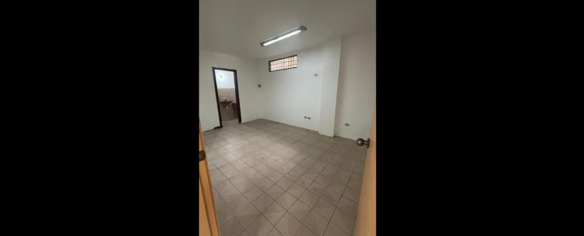 Bodega con Oficina en Alquiler, Ciudadela La Fae, AyS