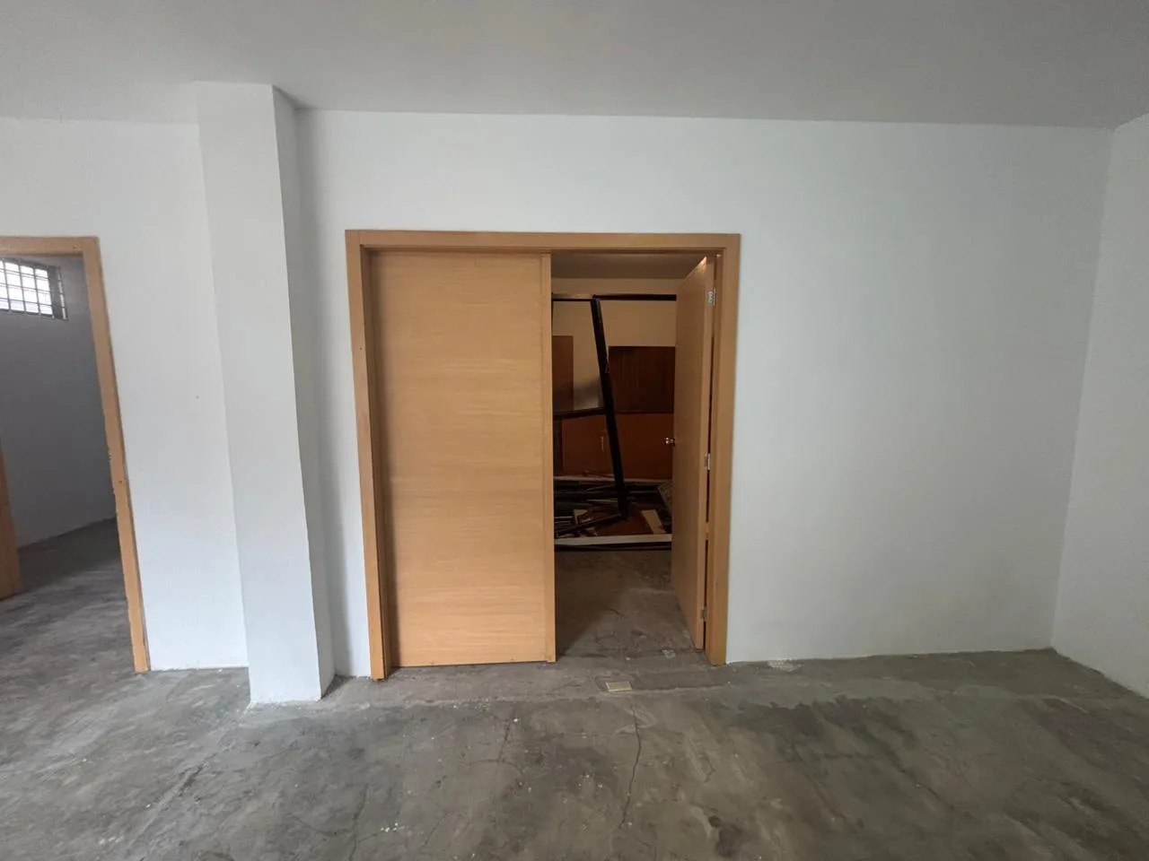 Bodega con Oficina en Alquiler, Ciudadela La Fae, AyS