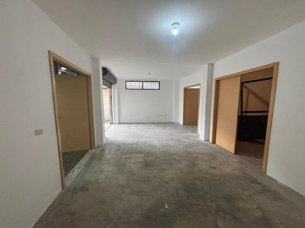 Bodega con Oficina en Alquiler, Ciudadela La Fae, AyS