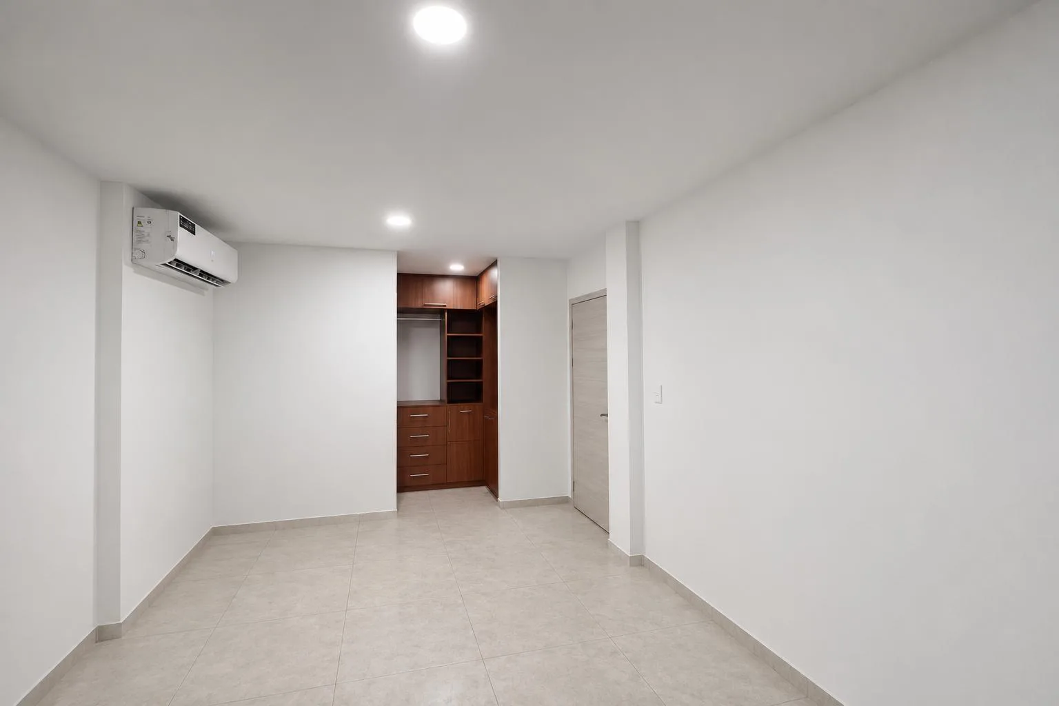 Casa en venta Urb. La Joya etapa Granate XimO