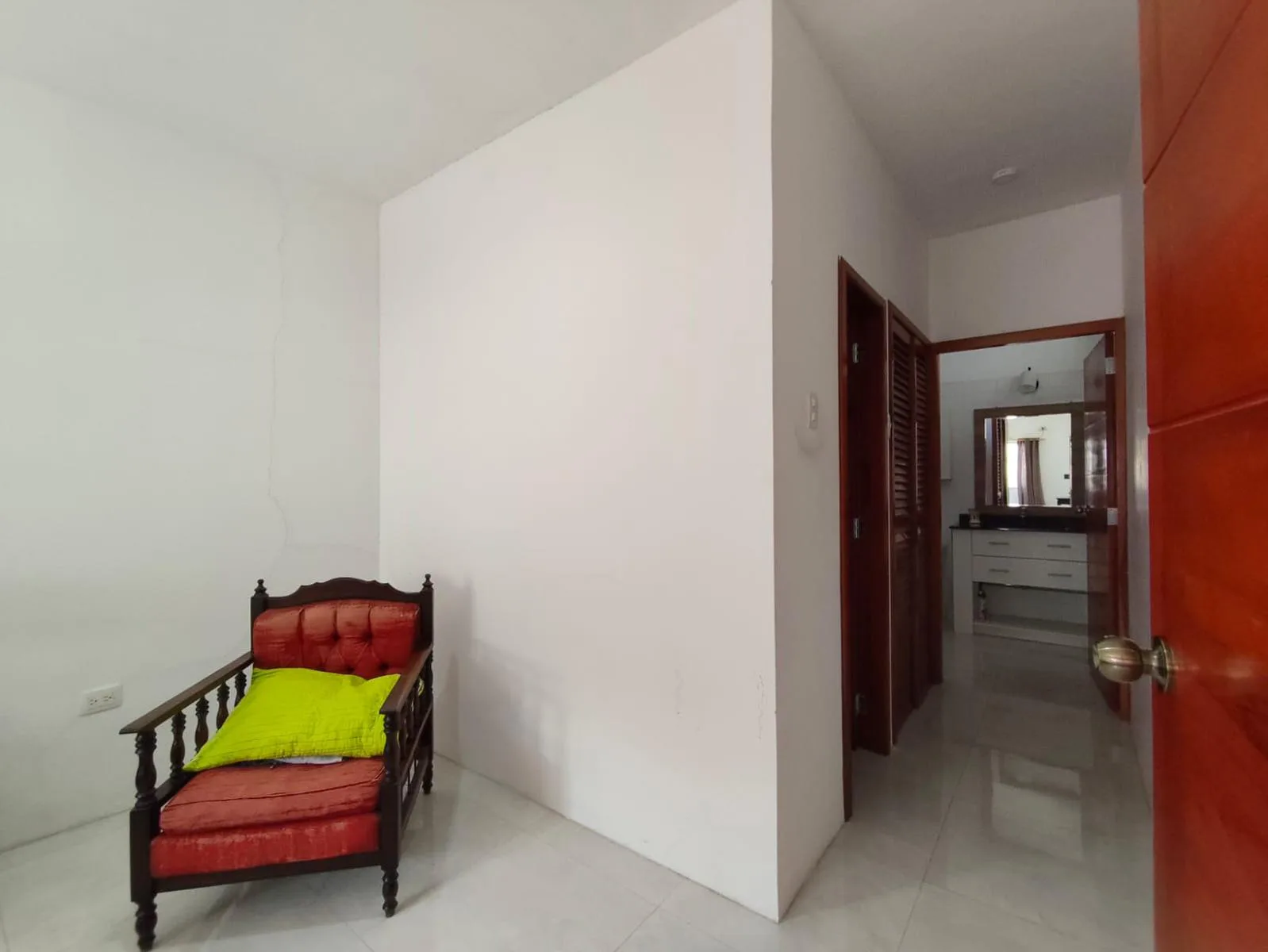 Casa en Venta, Sector Los Esteros, Playas, IriR