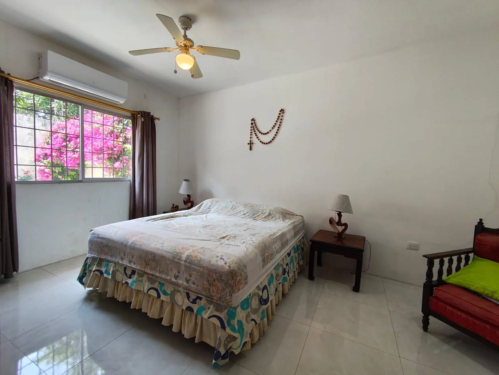 Casa en Venta, Sector Los Esteros, Playas, IriR