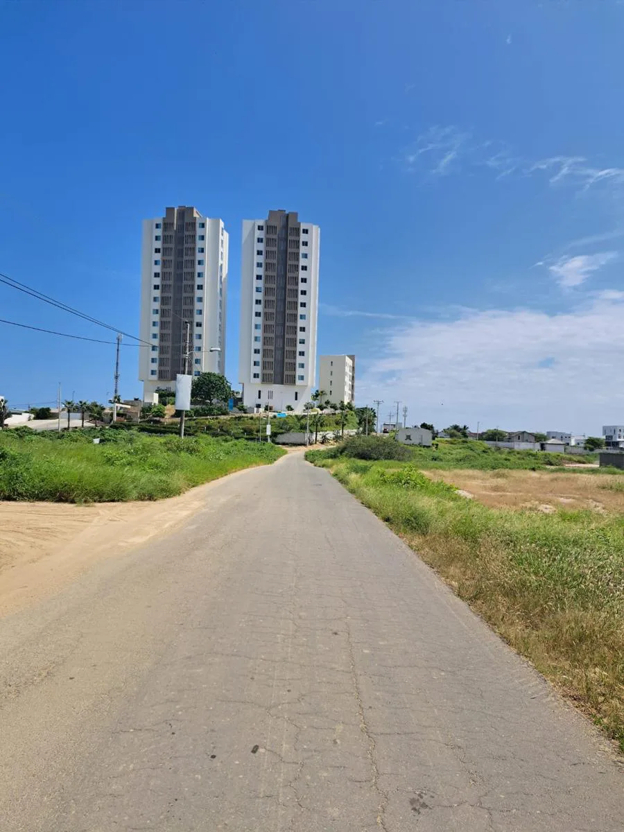 Se Vende Terreno Punta Blanca Santa Elena AnaA