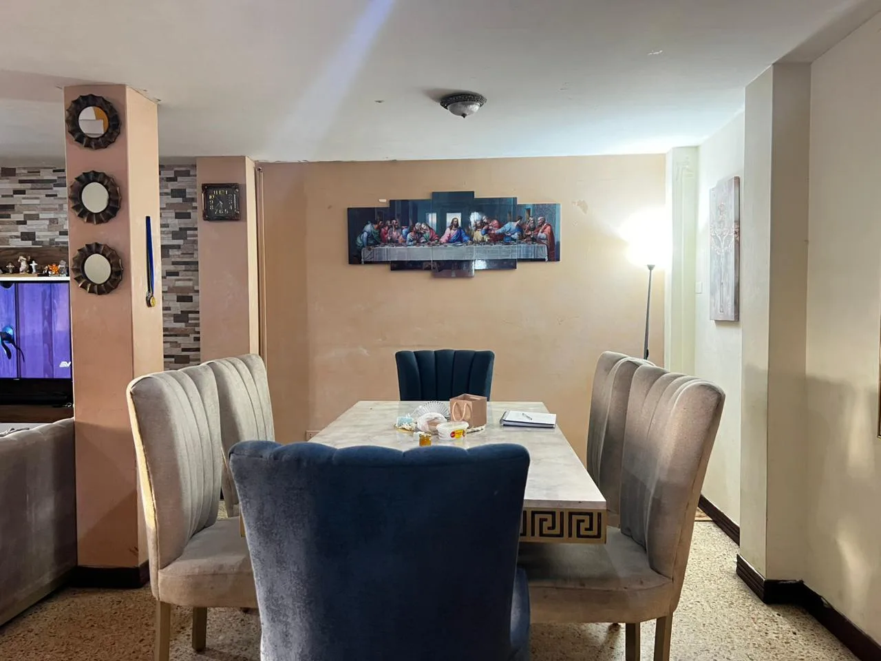 Casa en Venta en Los Esteros a media cuadra del TIA SanS