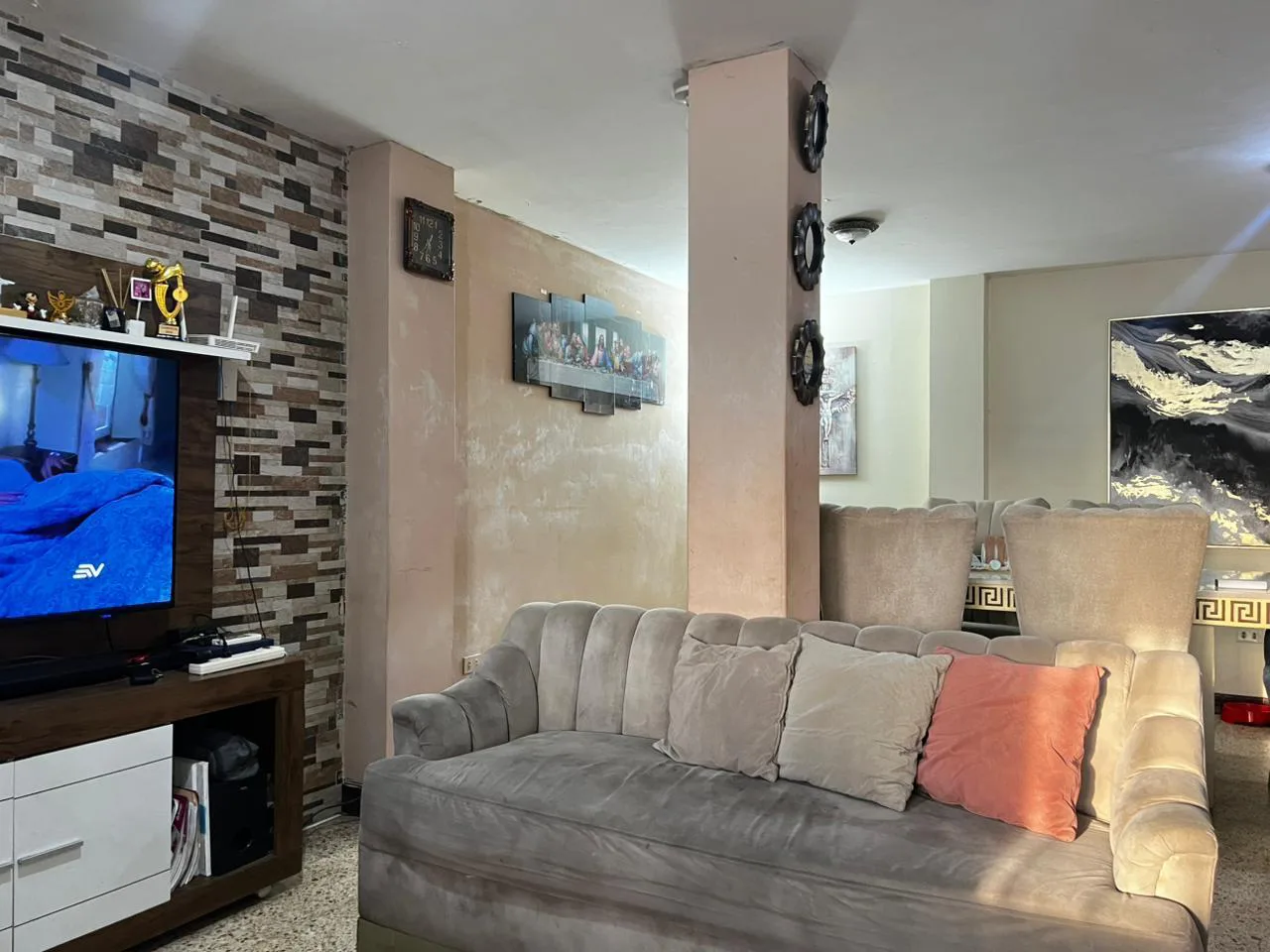 Casa en Venta en Los Esteros a media cuadra del TIA SanS